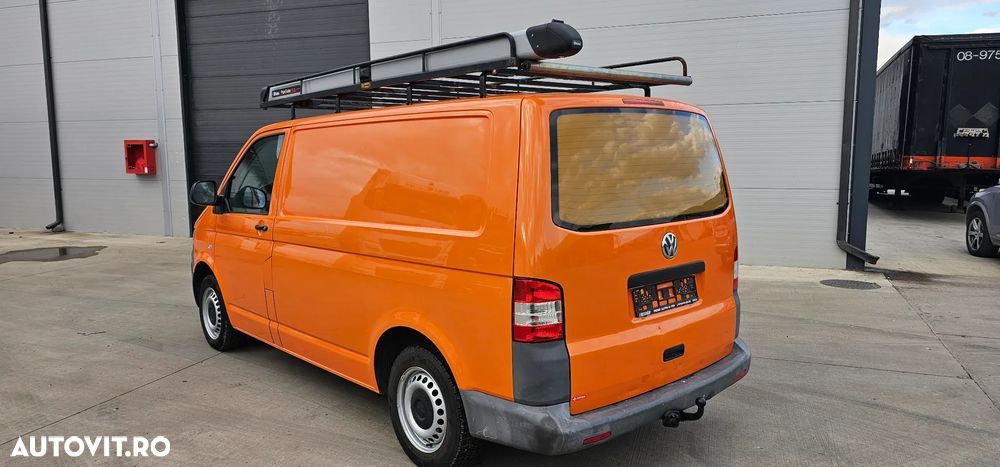 Volkswagen T5 - 20