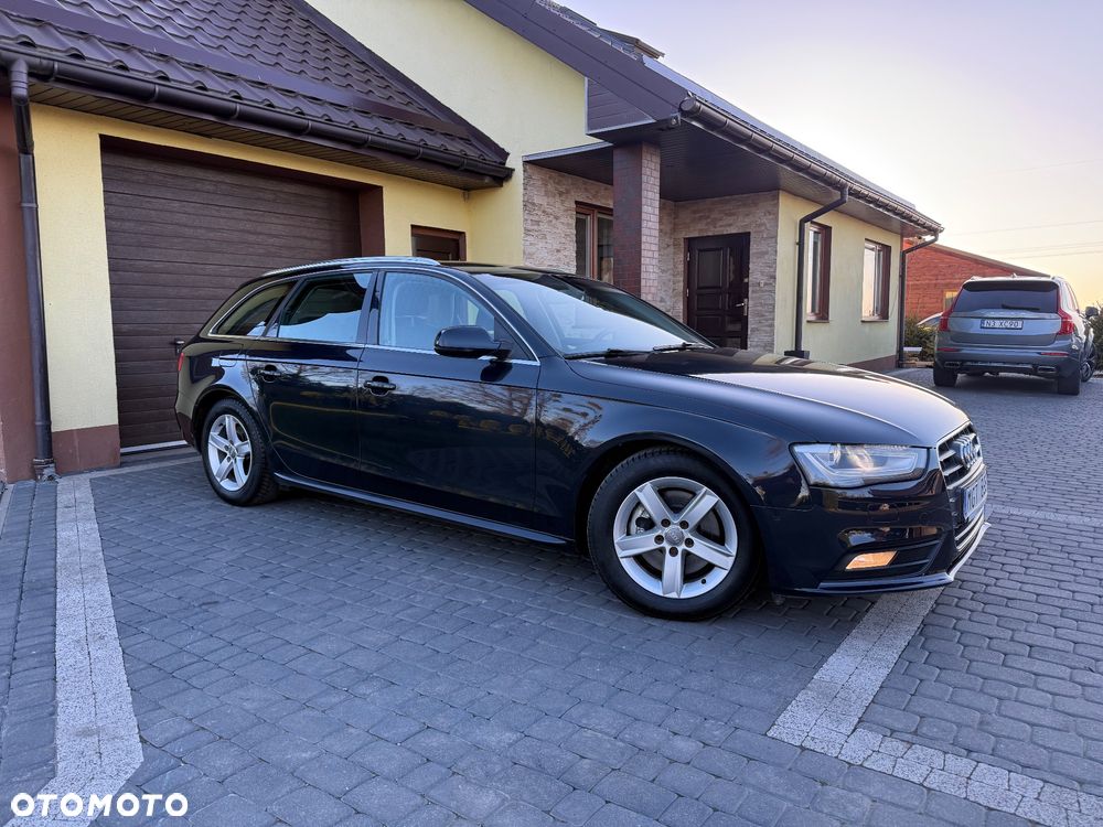 Audi A4 Avant - 2