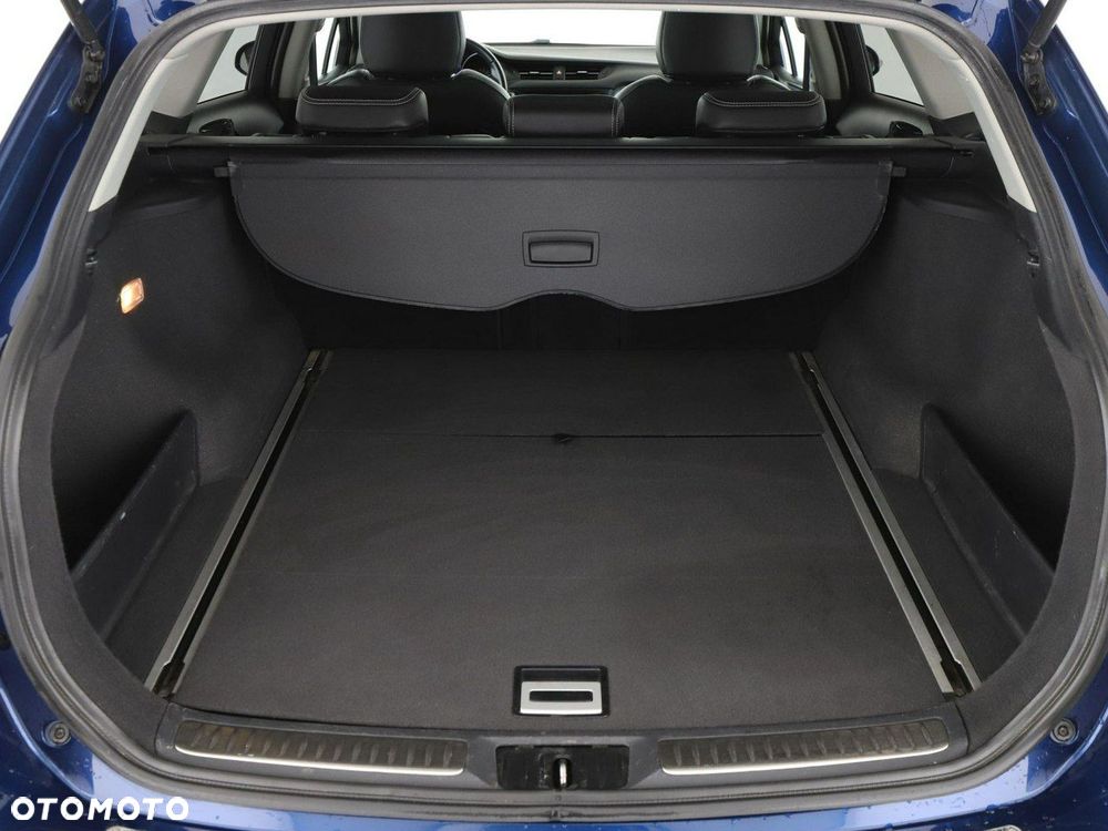 Toyota Avensis 2.0 D-4D Prestige - 20