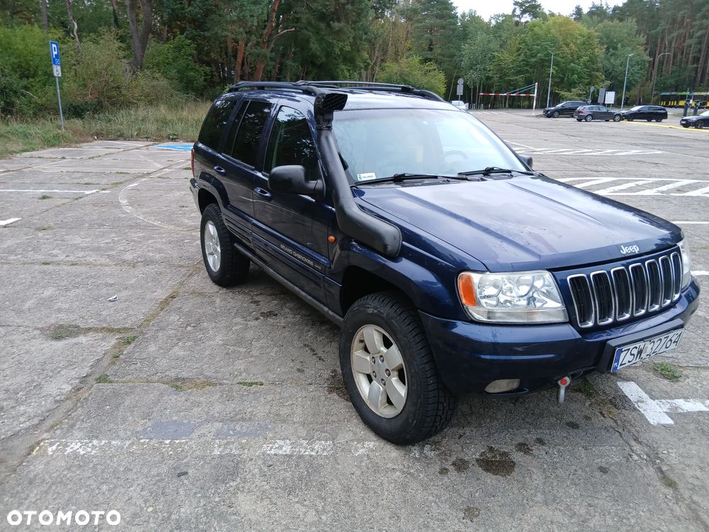Jeep Grand Cherokee - 8