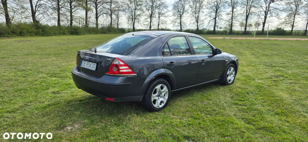 Ford Mondeo 2.0 TDCI Ambiente - 7