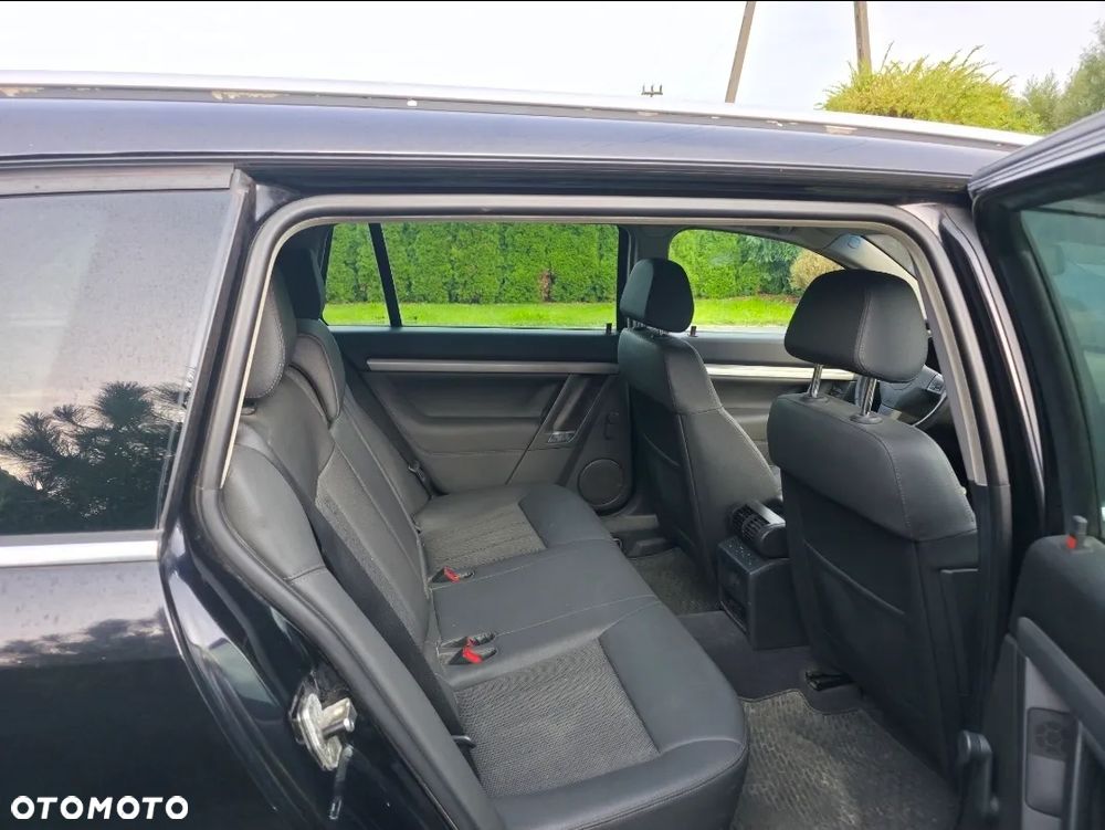Opel Vectra 1.9 CDTI Sport - 18