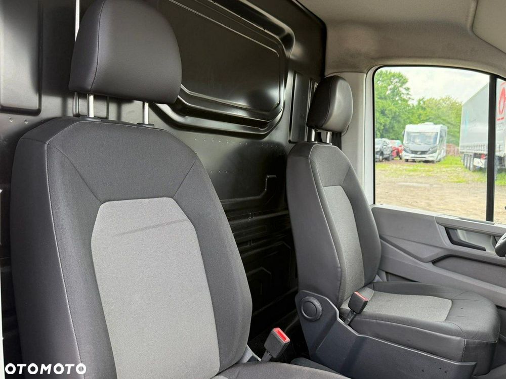 Volkswagen Crafter - 16
