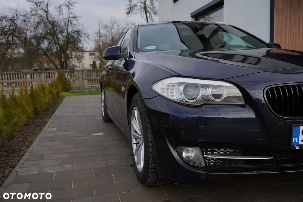 BMW Seria 5 520d - 7