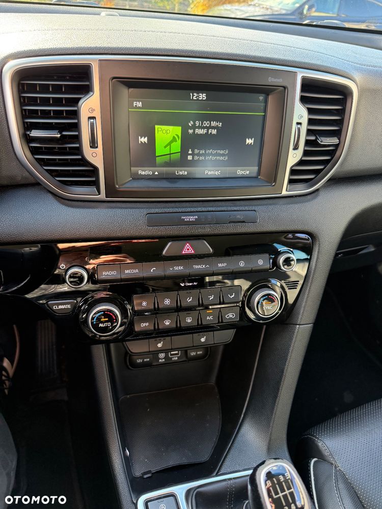 Kia Sportage 1.7 CRDI Business Line L 2WD - 12