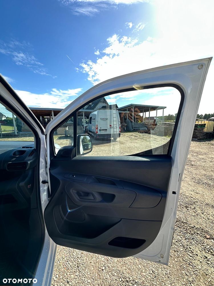 Toyota ProAce - 12