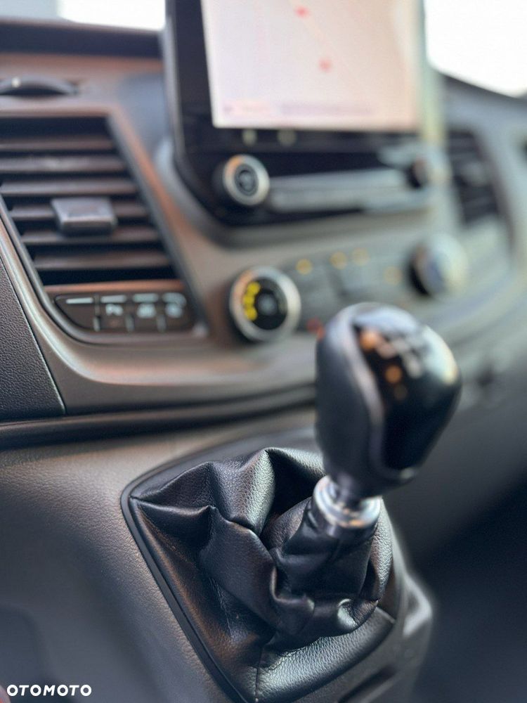 Ford Transit Custom - 16