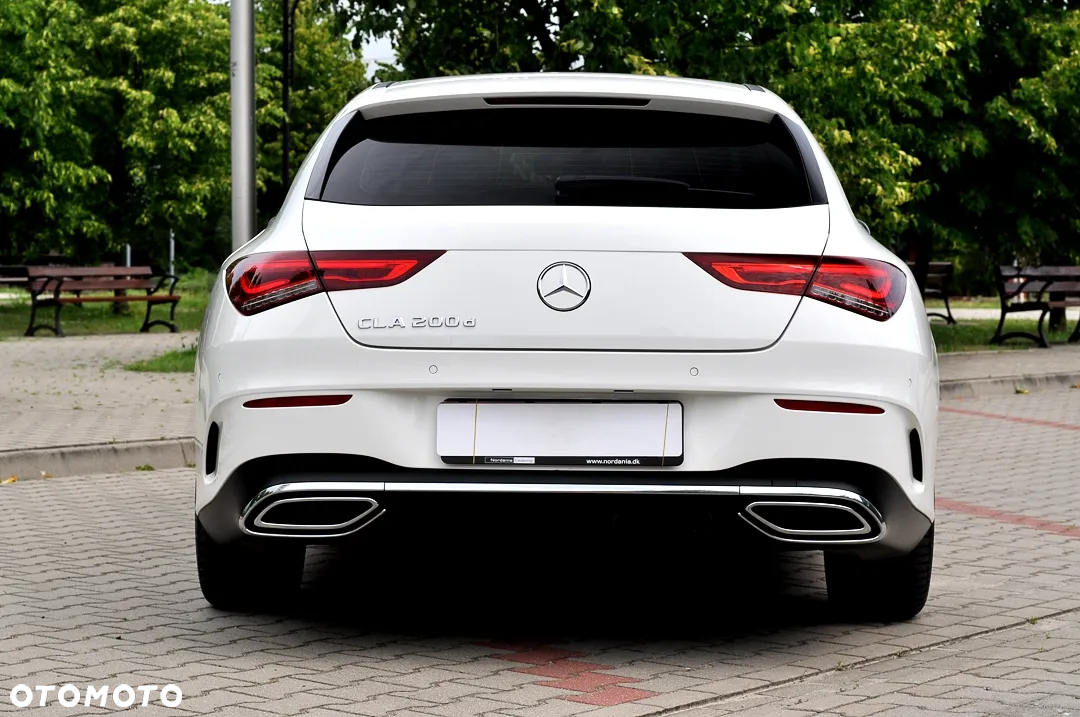 Mercedes-Benz CLA 200 d Shooting Brake 8G-DCT AMG Line - 7