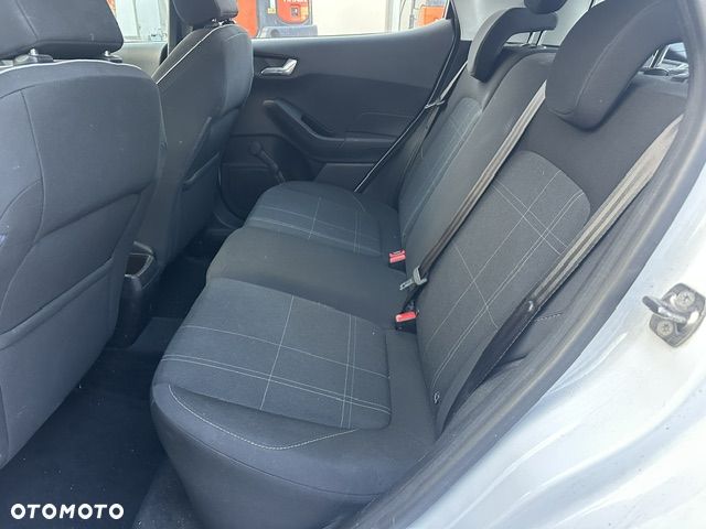 Ford Fiesta 1.5 TDCi ACTIVE - 8