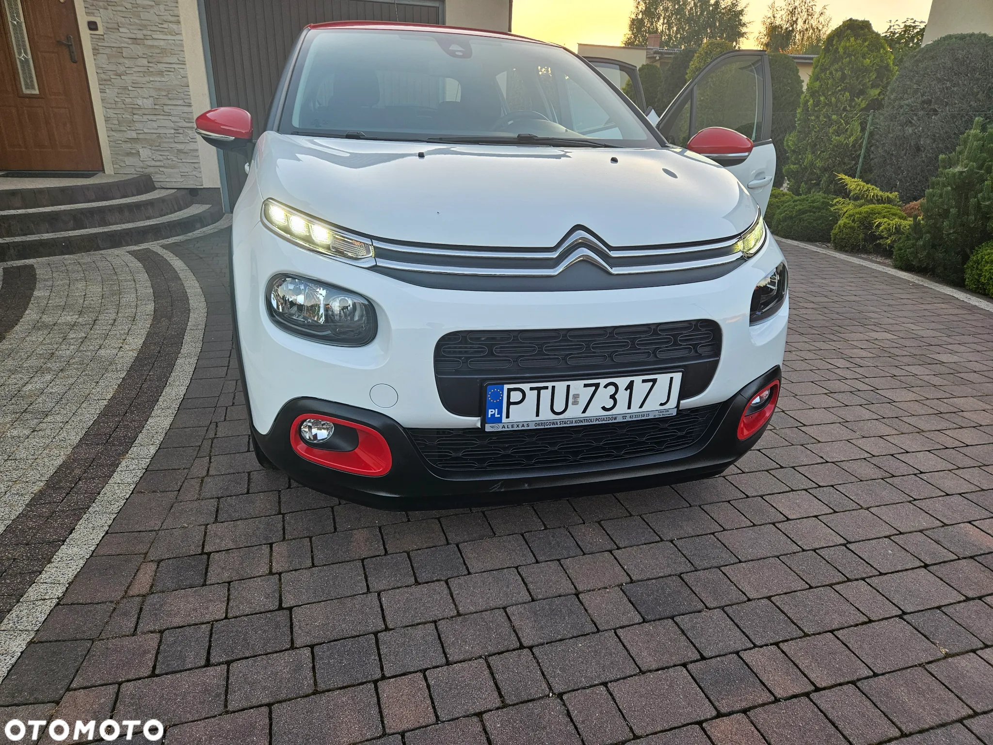 Citroën C3 1.2 PureTech C-Series - 18