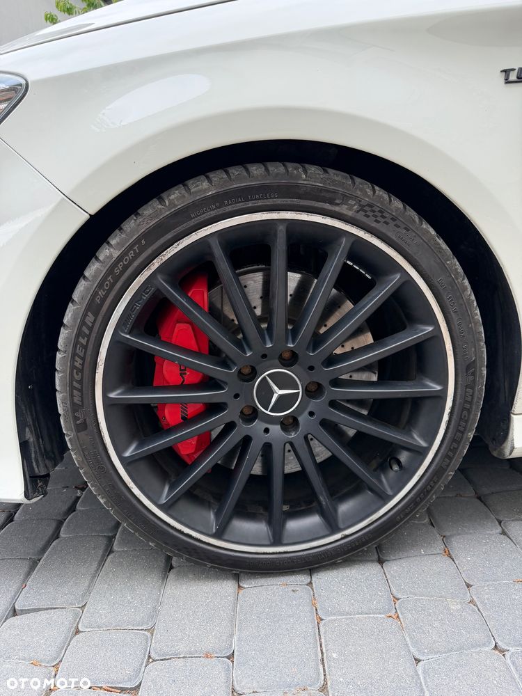 Mercedes-Benz CLA AMG 45 4-Matic - 8