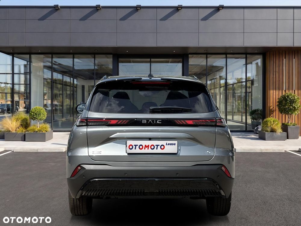 BAIC 5 Beijing 1.5T Business DCT - 8
