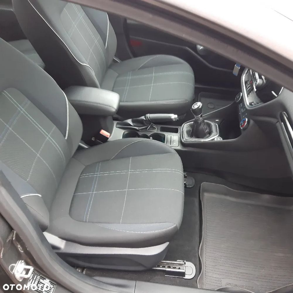 Ford Fiesta 1.1 SYNC Edition - 10