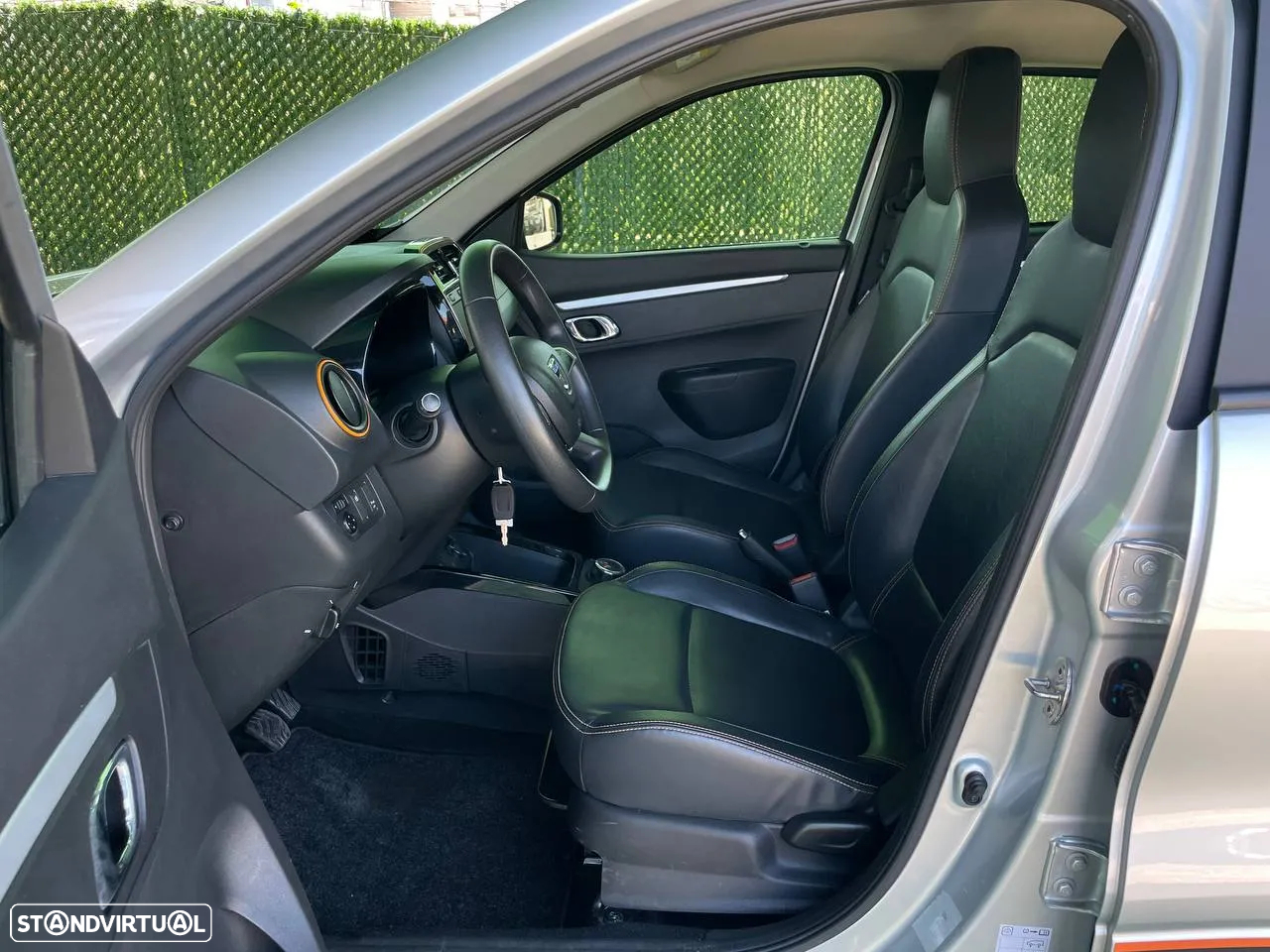 Dacia Spring Comfort Plus - 5
