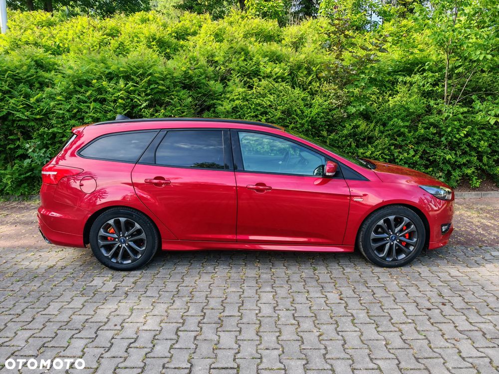 Ford Focus 1.5 EcoBoost STart-Stopp-System ST-LINE - 9