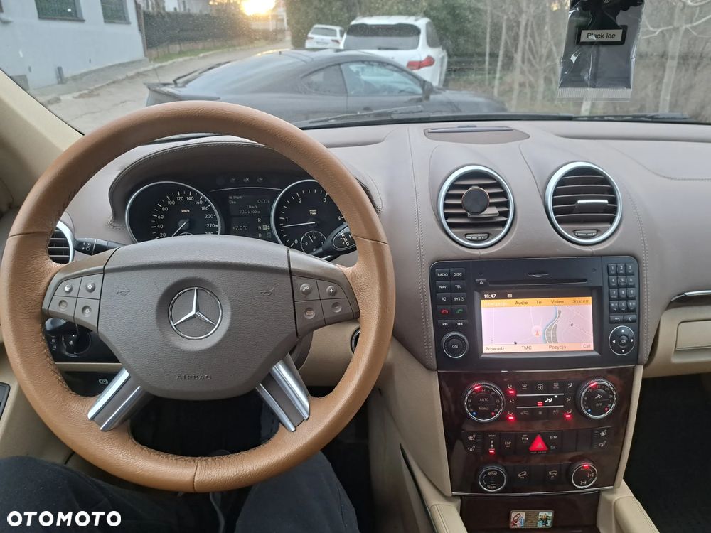 Mercedes-Benz GL 420 CDI - 11