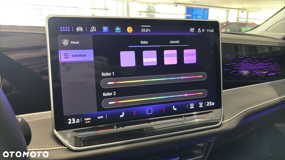 Volkswagen Passat 2.0 TDI SCR Elegance DSG - 24