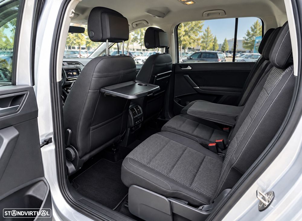 VW Touran - 4