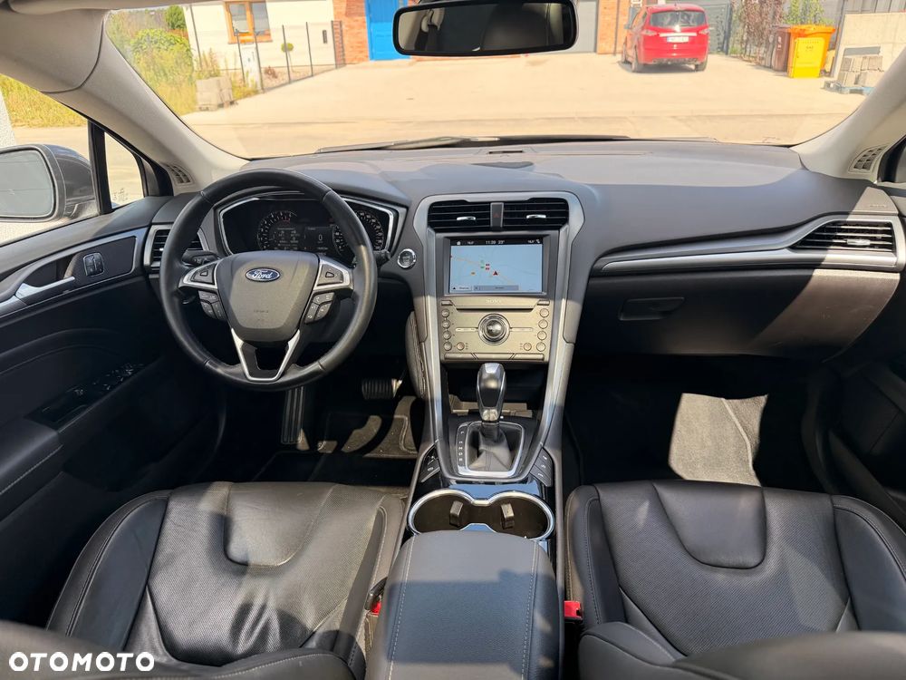 Ford Mondeo 2.0 TDCi Bi-Turbo Titanium PowerShift - 21