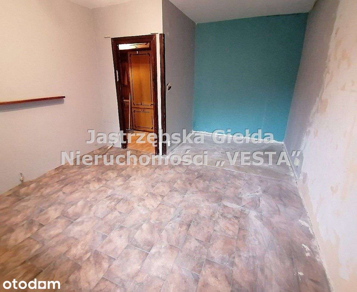 M-4 ul. Ruchu Oporu na parterze