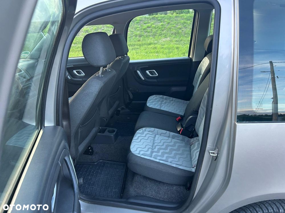 Skoda Roomster - 12