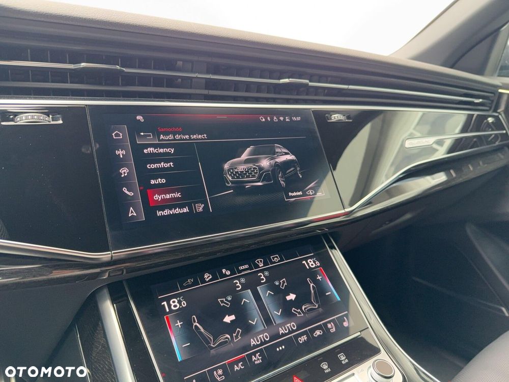 Audi Q8 - 26