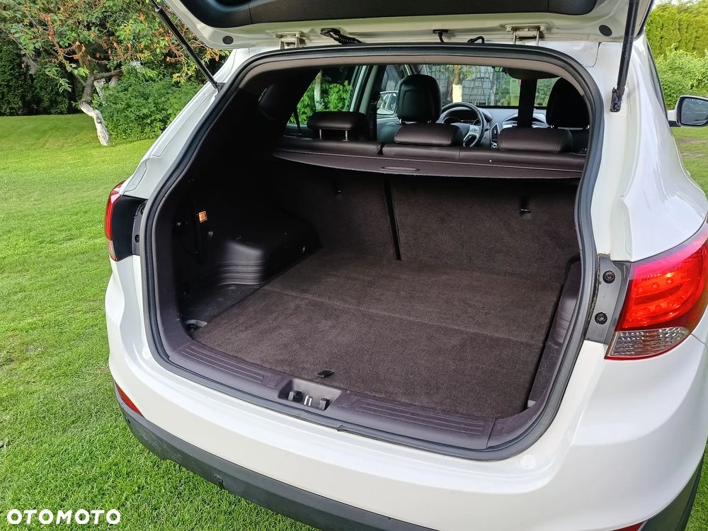 Hyundai ix35 2.0 4WD Premium - 28