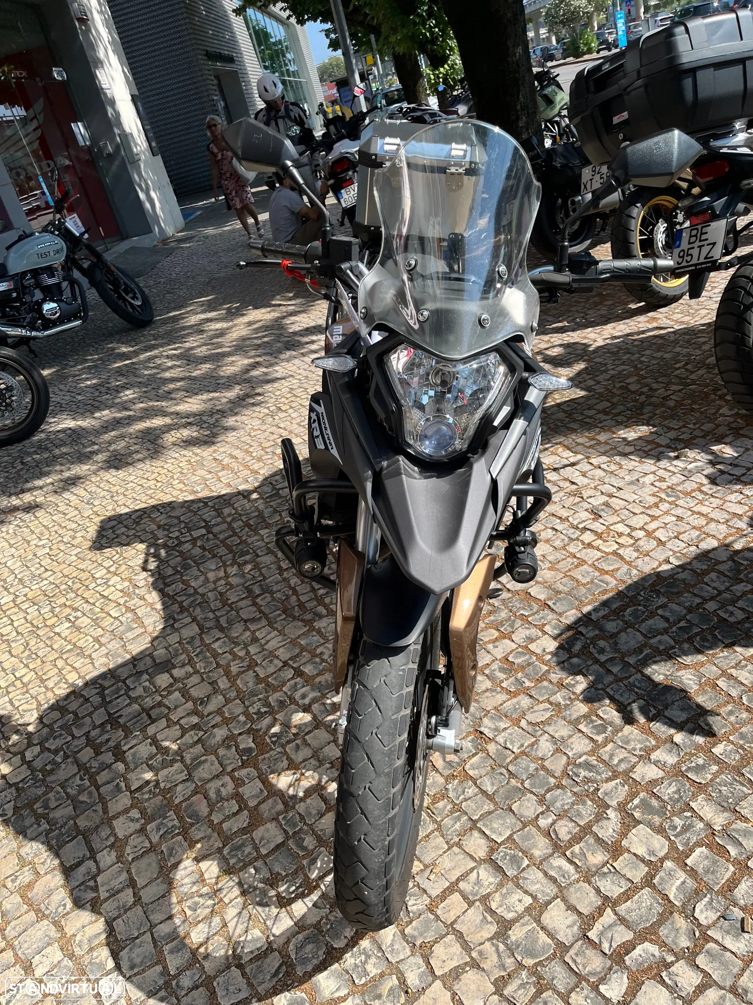 Macbor Montana XR3 250 - 2