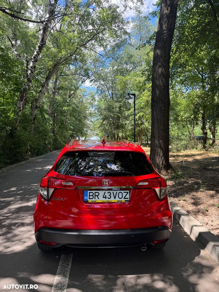Honda HR-V 1.5 i-VTEC 4x2 CVT Elegance - 24