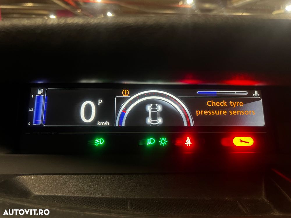 Renault Grand Scenic - 13