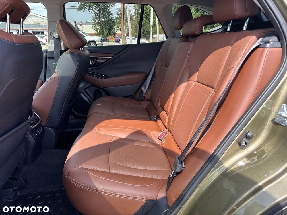 Subaru Outback 2.5i Exclusive - 8