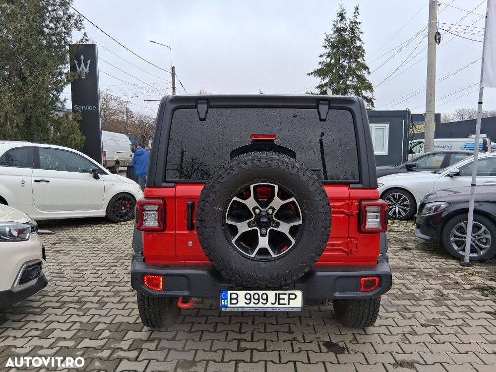 Jeep Wrangler - 5