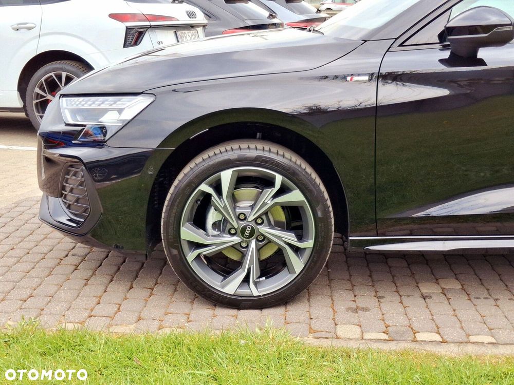 Audi A3 Sportback - 2