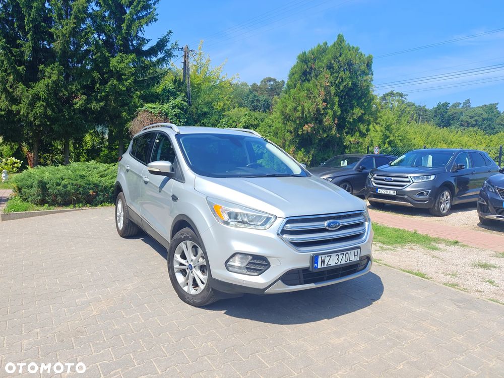 Ford Kuga 2.0 TDCi 4x2 Titanium - 10