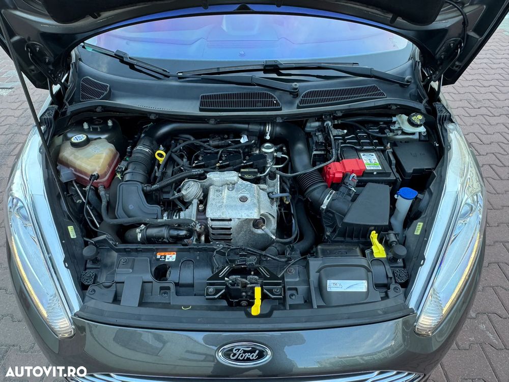 Ford Fiesta 1.0 EcoBoost Start-Stop Titanium - 36