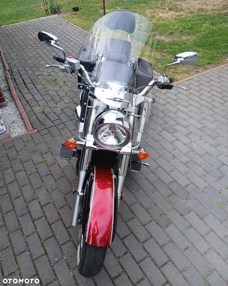 Suzuki Boulevard - 3