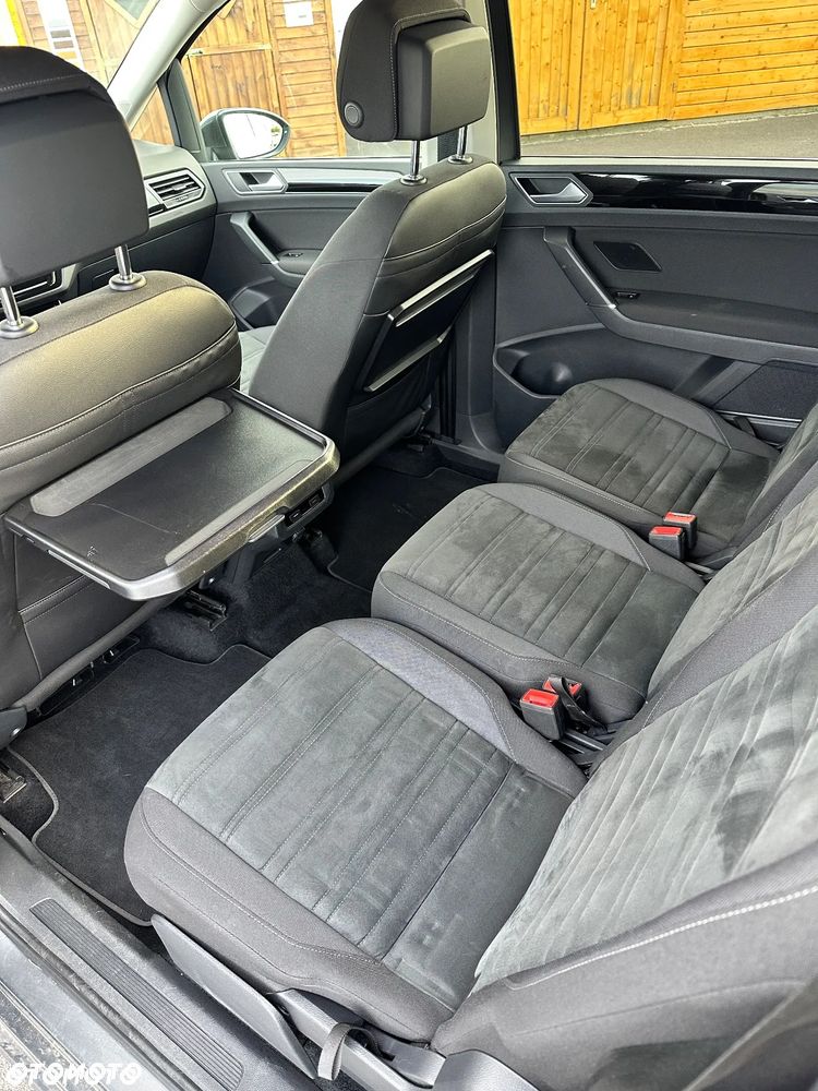 Volkswagen Touran 1.4 TSI BMT Highline - 14