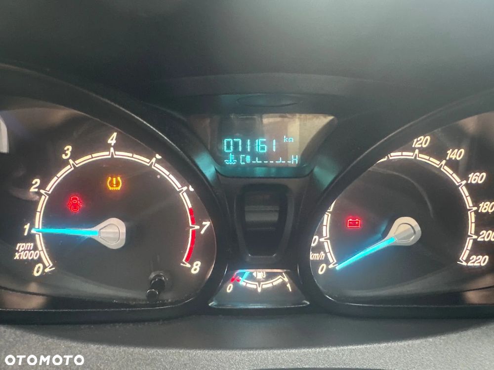 Ford Fiesta 1.25 Ambiente - 27