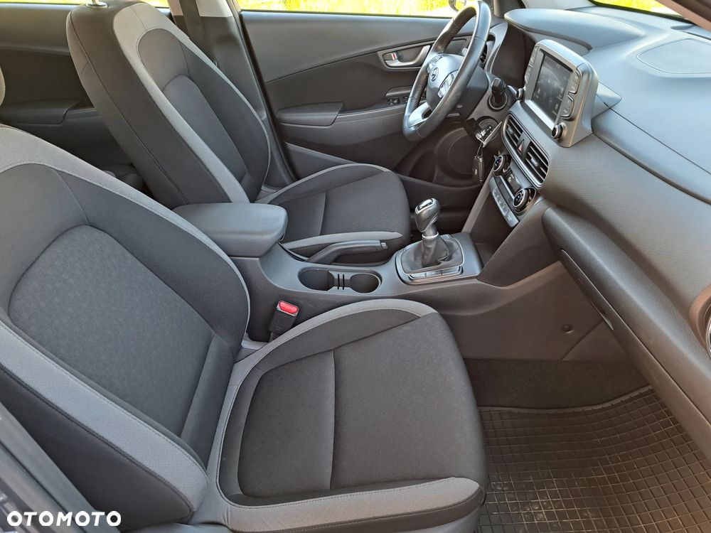 Hyundai Kona - 17