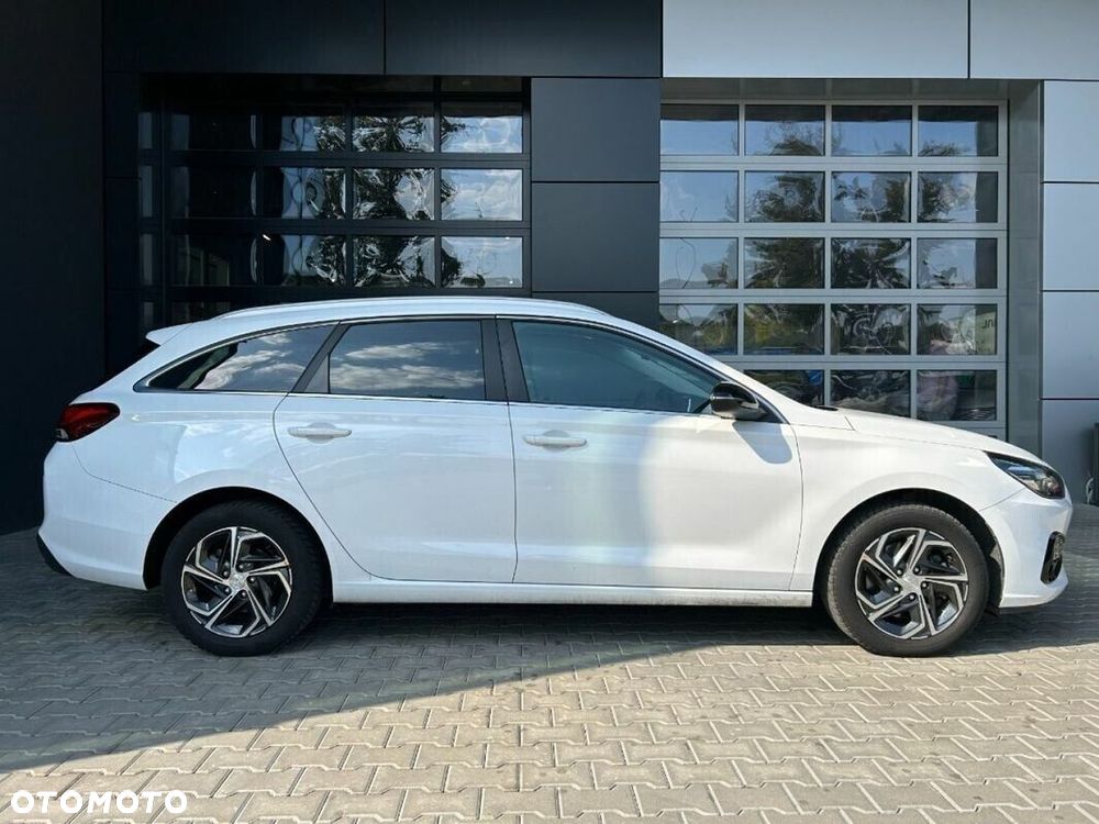 Hyundai i30 1.0 T-GDI Smart - 6