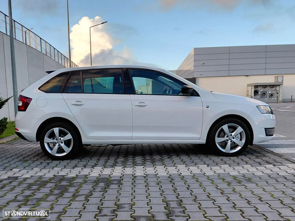 Skoda Rapid Spaceback 1.6 TDi Elegance - 13