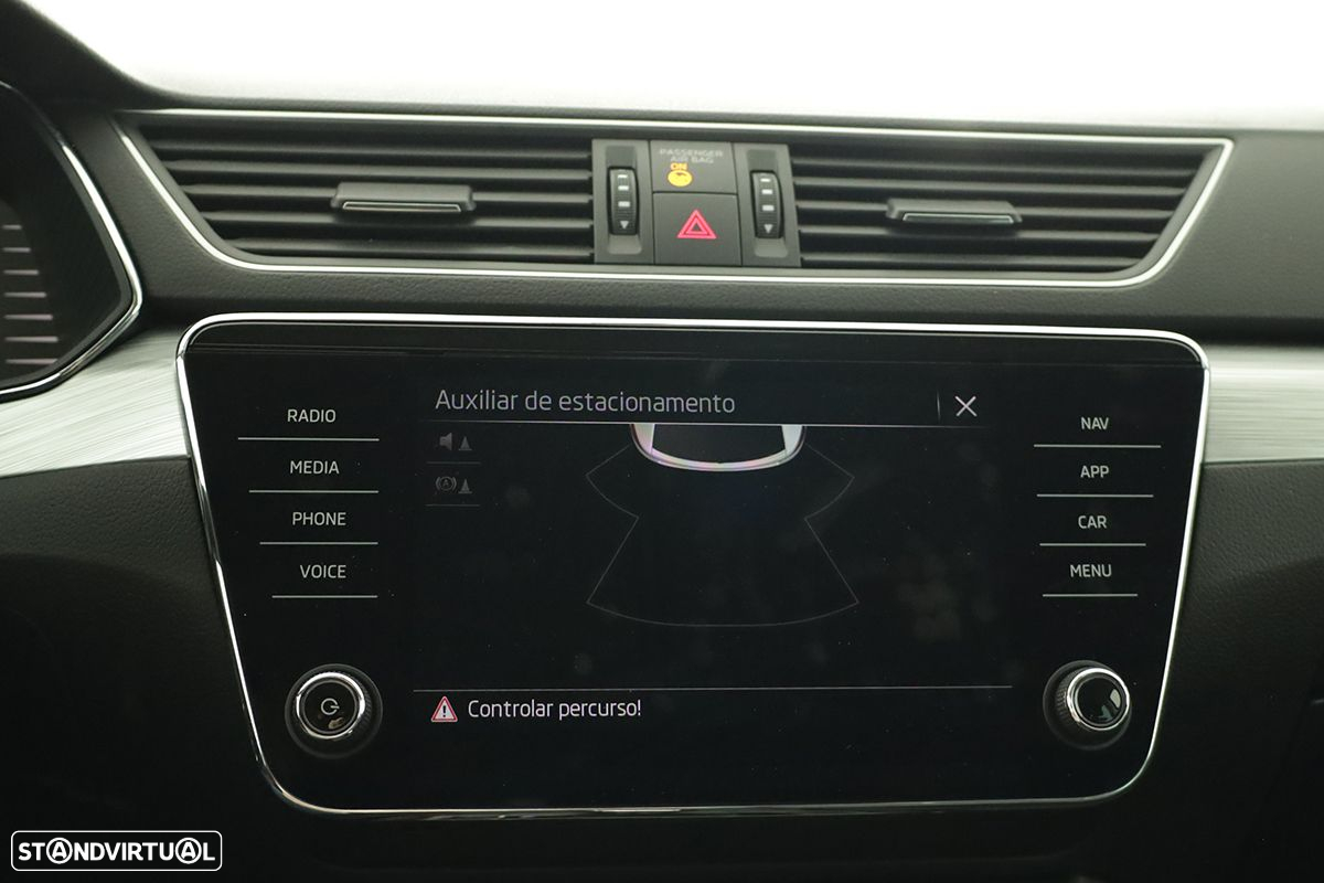 Skoda Superb Break 2.0 TDI Ambition DSG - 10
