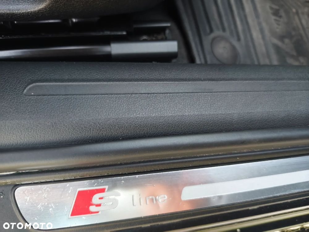 Audi A4 Avant 2.0 TDI DPF S line Sportpaket - 10