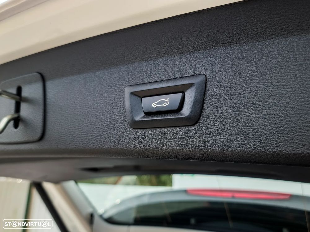 BMW X1 16 d sDrive - 7