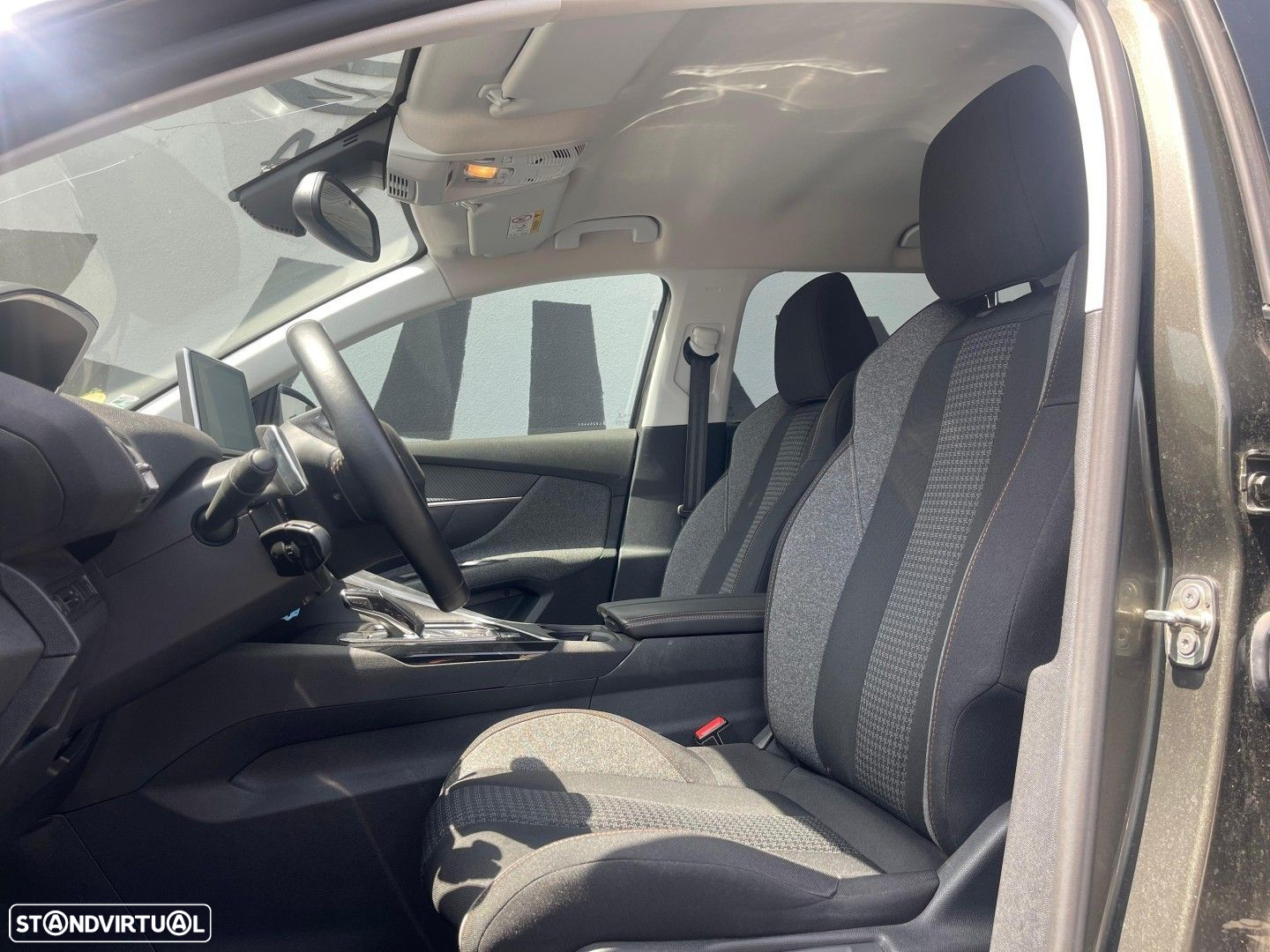 Peugeot 5008 BlueHDI 130 EAT8 Active Business-Pack - 4