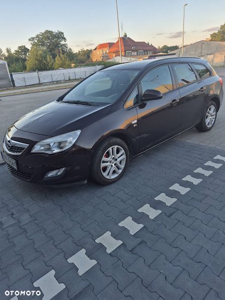 Opel Astra 1.4 Turbo - 8