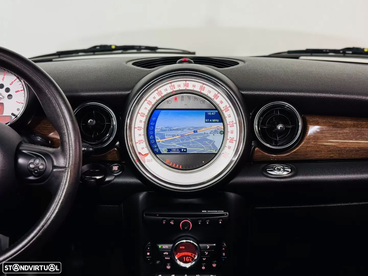 MINI Cabrio Cooper D - 35
