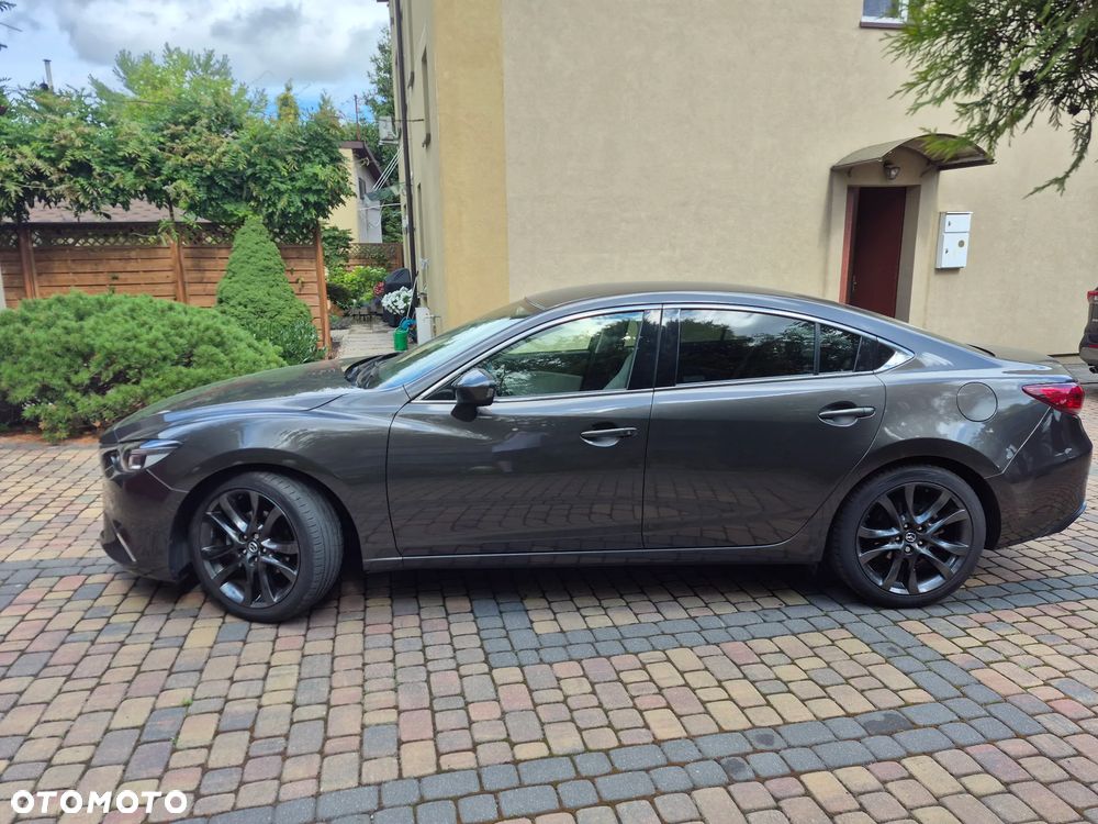 Mazda 6 - 8