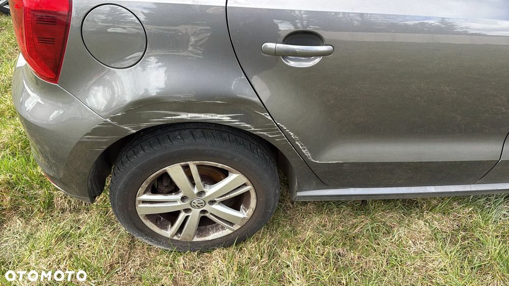 Volkswagen Polo 1.4 TDI Blue Motion Technology Lounge - 5