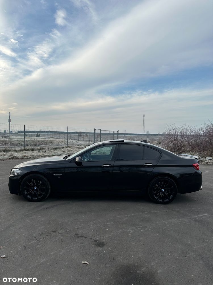 BMW Seria 5 530d Sport-Aut Modern Line - 13